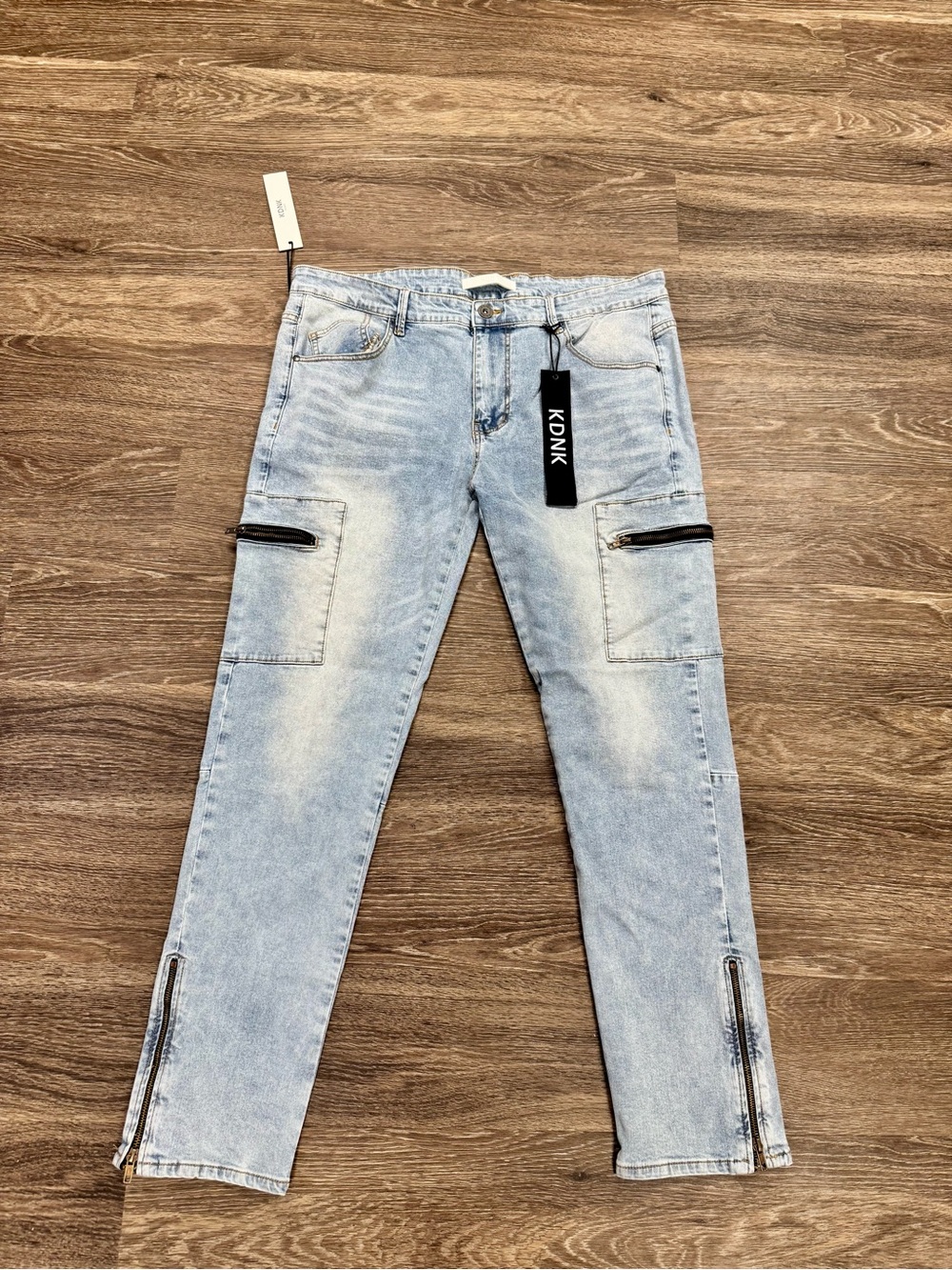 KDNK Max Zip Jeans Men’s Size 40 Light Wash Skinny Cargo Denim NWT